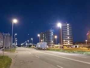 «Ленсвет» установил новые фонари на Толмачёвской улице