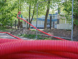 «Ленсвет» обновит освещение в квартале рядом со станцией метро «Проспект Славы»