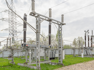 «Смоленскэнерго» в 2022 году отремонтирует 155 км ЛЭП всех классов напряжения