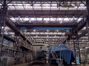 Хабаровский судостроительный завод модернизировал осветительное оборудование