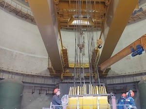 На стройплощадке Курской АЭС-2 испытали мостовой кран кругового действия для энергоблока №2