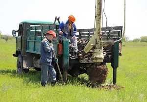 «Крымэнерго» в Советском районе подключило к электросетям тракт водоподачи, 16 медпунктов, мечеть и 3 вышки сотовой связи