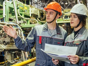 ОМК поощряет своих сотрудников за профессиональные достижения и волонтерство