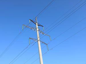 В ХМАО-Югре отремонтирована двухцепная воздушная ЛЭП 110 кВ «Сотник – Ягодная»