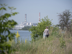 Атомщики привели в порядок берег водоема-охладителя Курской АЭС