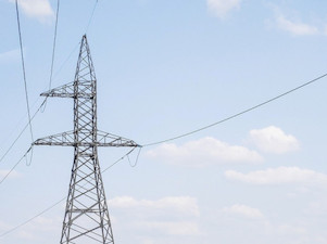 «Краснодарские электрические сети» подготовили к пиковым нагрузкам 30 высоковольтных ЛЭП