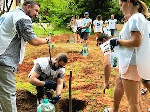 Сотрудники стройплощадки АЭС «Куданкулам» в Индии присоединилась к акции «Сад памяти»