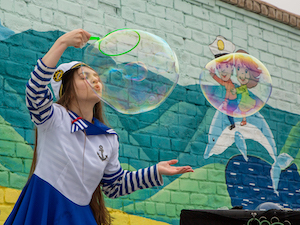 Семьи сотрудников «Восточного Порта» вместе отметили начало лета