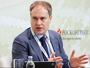 На ПМЭФ-2025 обсудили историю и перспективы развития Северного морского пути