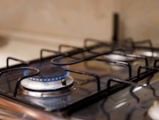 В поселке Остроговицы Ленинградской области переведены на природный газ многоквартирные дома