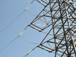 «Адыгейские электрические сети» заменят изоляторы на ЛЭП в Белореченском районе Кубани