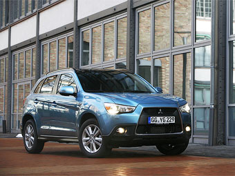 Стали известны российские цены на кроссовер Mitsubishi ASX