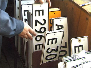 Поставить автомобиль на учет можно будет через Интернет