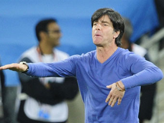 Йоахим Лев продлил контракт со сборной Германии