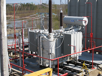 МЭС Западной Сибири отремонтировали автотрансформаторную группу на «Луговой»