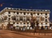 Площадь у метро «Горьковская» получила вечерний образ