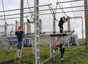 В текущем году Псковэнерго проведет комплексный ремонт 26 высоковольтных подстанций