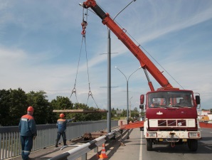 Уникальную операцию по ремонту кабельной линии провели специалисты «Псковэнерго»