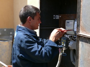 Усть-Лабинские электрические сети за полгода выявили 130 фактов хищения электроэнергии на 4,5 миллиона рублей