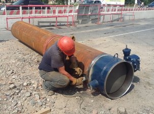 СГК ведет масштабную замену тепломагистрали на улице Вавилова в Красноярске