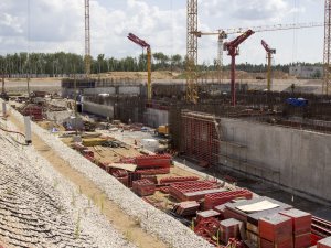 На стройплощадке МБИР готовы фундаментные плиты