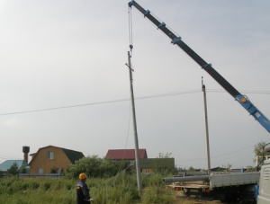 «Амурские электрические сети» впервые устанавливают опоры ВЛ из композитных материалов