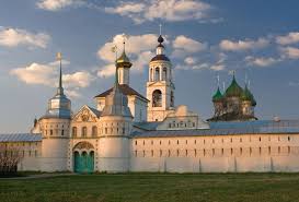 Ярославские энергетики обновили кабельную ЛЭП Свято-Введенского Толгского женского монастыря, сохранив ландшафт территории