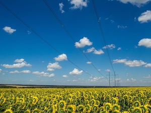 «ФСК ЕЭС» установила 15 новых опор двухстоечного типа на ЛЭП 330 кВ «Ростовская – Южная»