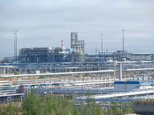 Завод по подготовке конденсата к транспорту произвел первые 500 миллионов кубометров горючего газа