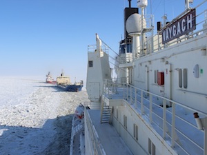 Росатомфлот увеличил число ледокольных проводок в зимне-весеннюю навигацию