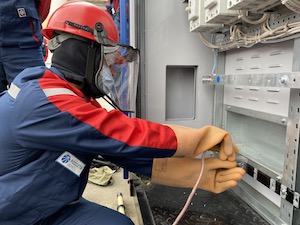 «Оренбургэнерго» к зиме обновит в Орске 5 км ЛЭП напряжением 10 и 0,4 кВ