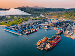 Итоги полугодового экомониторинга АО «Восточный Порт» подтвердили соответствие чистоты воздуха всем нормативам