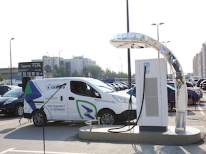 В Тобольске установлена первая зарядная станция для электромобилей