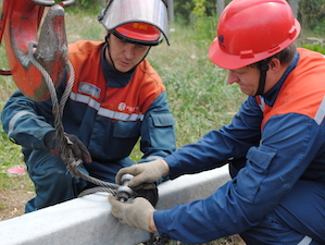 «Оренбургэнерго» обновит к зиме более 72 километров ЛЭП