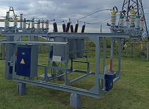 «Саратовские РС» установили на подстанции «Семеновка» вводы с твердой изоляцией
