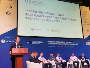 «Россети Янтарь» применяют VR-тренажеры для обучения специалистов электросетевых компаний