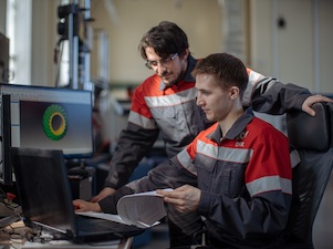 ОМК организует стажировки для молодых IT-специалистов