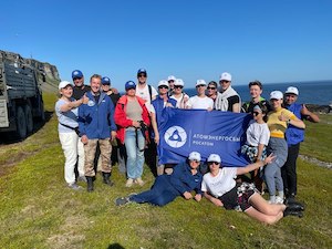 АтомЭнергоСбыт присоединился к экоакции по очистке острова Кильдин в Баренцевом море