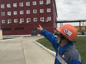 «Далур» обеспечил сотрудников «умными касками» российского производства