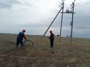 «Волгоградэнерго» устраняет последствия штормового ветра