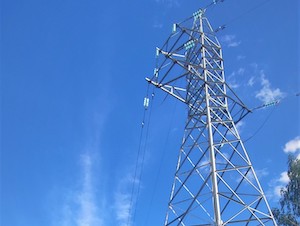 «Смоленскэнерго»  переустроило ЛЭП на территории строящегося онкодиспансера в поселке Вишенки