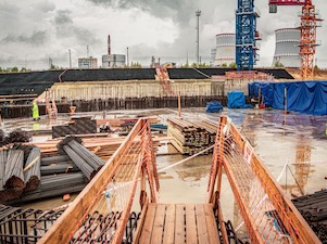 На Ленинградской АЭС досрочно забетонирован фундамент здания реактора энергоблока №7