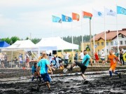 Команда Топливного дивизиона «Росатома» приняла участие в турнире по торфяному футболу в Беларуси
