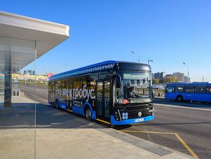В Москве появились еще два электробусных маршрута