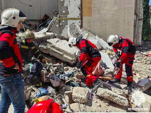 Число жертв при взрыве многоэтажки в Саратове выросло до четырех человек