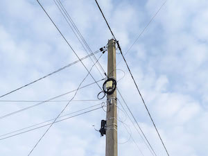 В Новосибирской области узаконили три четверти самовольных подвесов ВОЛС