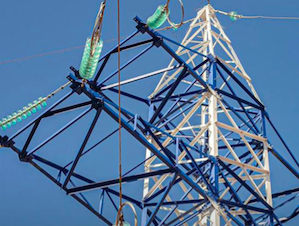 «Россети Центр» заменят изоляцию на линиях электропередачи в Тверской области