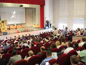 «Россети Новосибирск» поздравили выпускников НГТУ с окончанием вуза