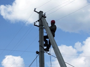 Непогода обесточила 12 ВЛ 10 кВ в Архангельской области