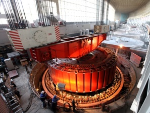 На последнем восстанавливаемом гидроагрегате СШГЭС установлен ротор генератора